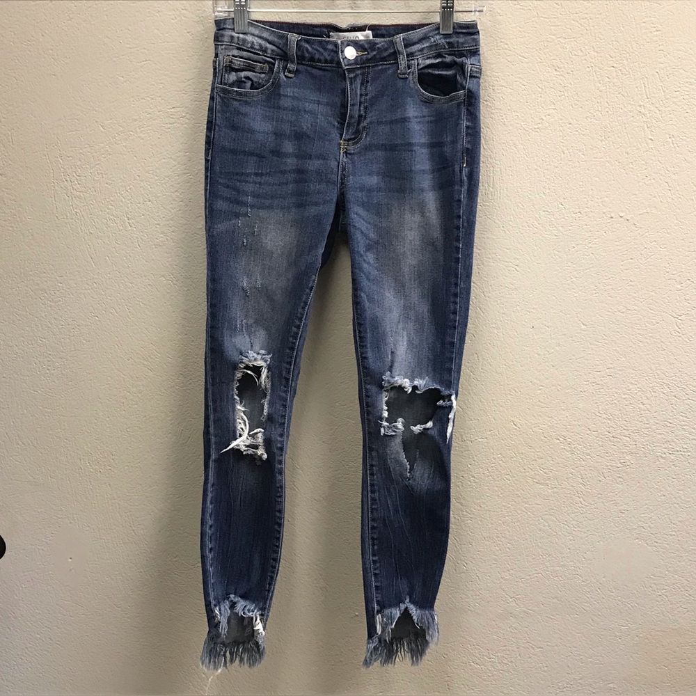 Cello Size 5 Distressed Skinny Jeans Frayed Hem